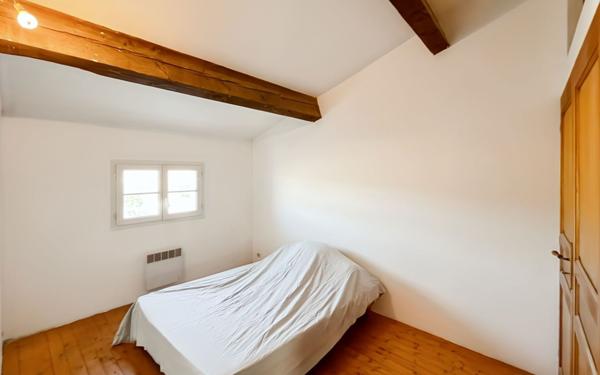 Maison à vendre    6 pièces •  Marseillan