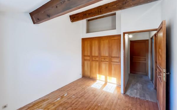 Maison à vendre    6 pièces •  Marseillan