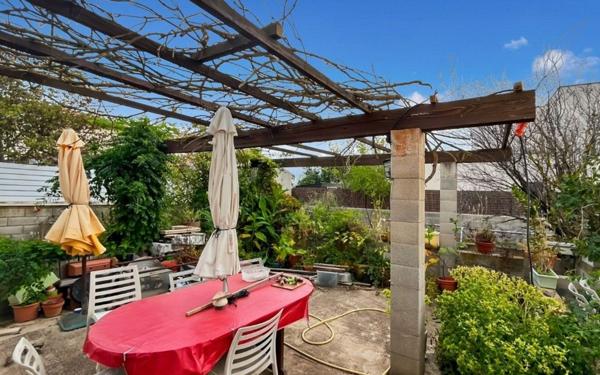 Maison à vendre    6 pièces •  Marseillan