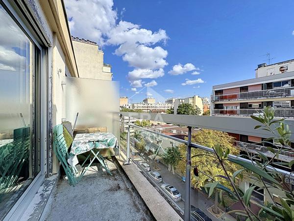 Appartement Boulogne Billancourt  23 m2, BALCON, DERNIER ETAGE