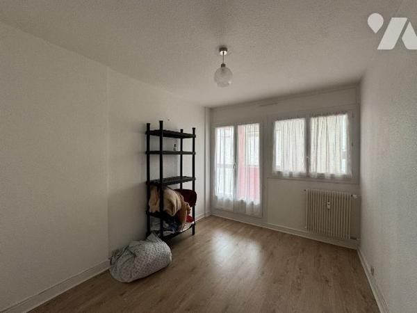 Appartement proche centre avec garage et cave