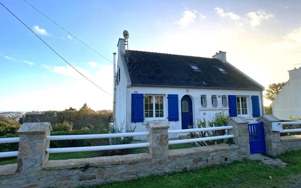 Maison à vendre    5 pièces •  Audierne