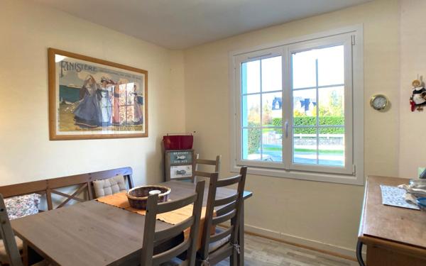 Maison à vendre    5 pièces •  Audierne