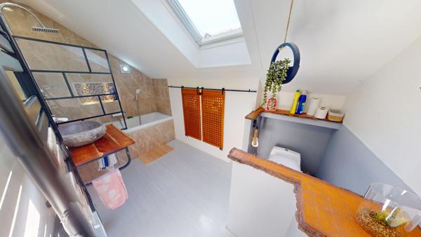 Maison rénovée de 197 m2 , idéal investisseur ou résidence principale
