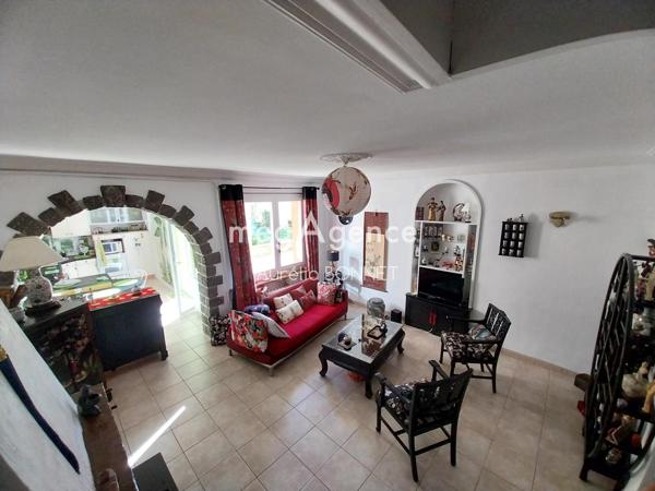 Maison à LEMPDES-SUR-ALLAGNON, 43410 - 11 pièces 275m²