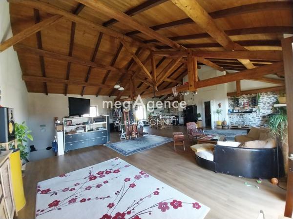 Maison à LEMPDES-SUR-ALLAGNON, 43410 - 11 pièces 275m²