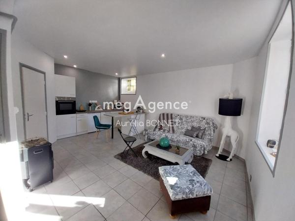 Maison à LEMPDES-SUR-ALLAGNON, 43410 - 11 pièces 275m²