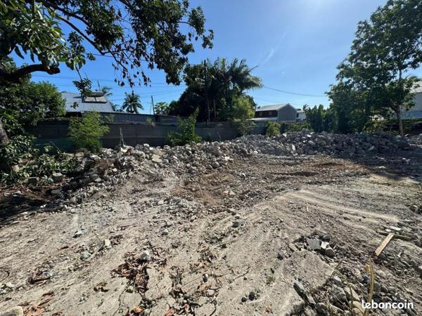 Terrain - 751 m² Exclusivité