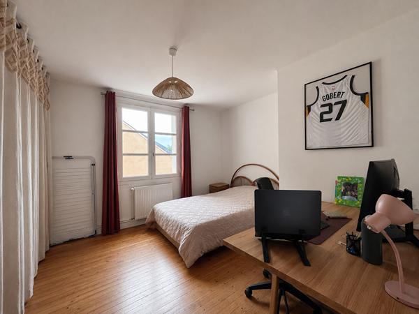 QUARTIER PREFECTURE-APPARTEMENT SANS CHARGE DE COPROPRIETE Laval QUARTIER PREFECTURE-APPARTEMENT SANS CHARGE DE COPROPRIETE Laval