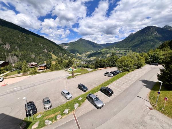 Studio avec coin montagne et garage box