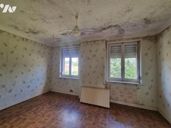 Ancien corps de ferme situé à LISBOURG