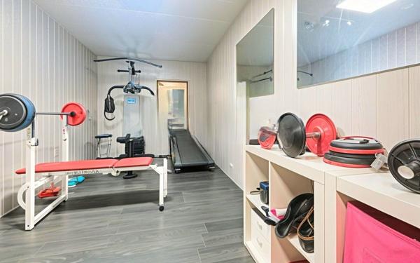 Maison à vendre    7 pièces • 229,40 m2 Yerres