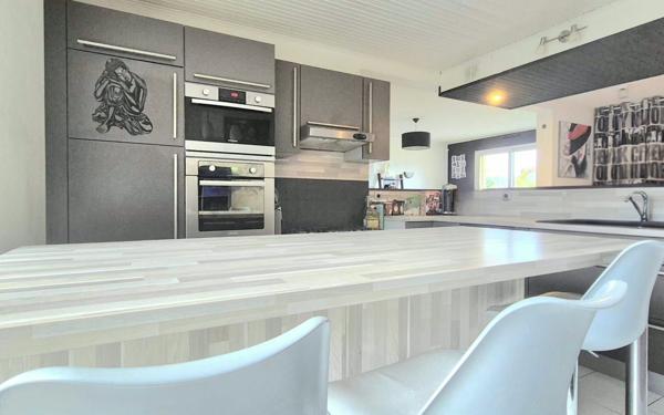 Maison à vendre    7 pièces • 229,40 m2 Yerres