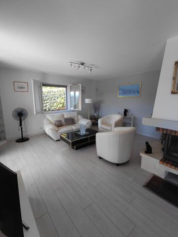 LA ROCHE BLANCHE, Maison d'architecte de 170 m2