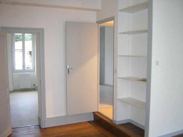 Immeuble à vendre à Montluçon dans l'Allier (03100), ref : CH/03   
Centre-Ville Bretonie