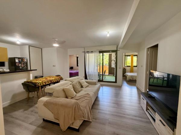 Appartement à vendre T3 SAINT DENIS (974)- Quartier Montgaillard