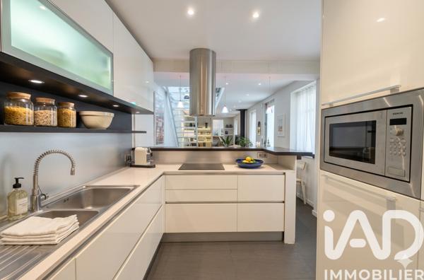 Maison à vendre 6 pièces 107 m² Paris 6
