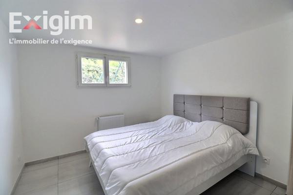 Appartement 4 pièces MEUBLE avec terrasse - TOURNON SUR RHONE