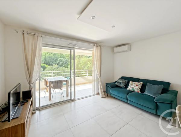 Appartement T3 à vendre  3 pièces - 64 m 2   L ILE ROUSSE  - 202