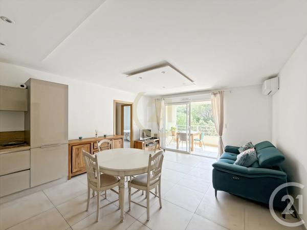 Appartement T3 à vendre  3 pièces - 64 m 2   L ILE ROUSSE  - 202