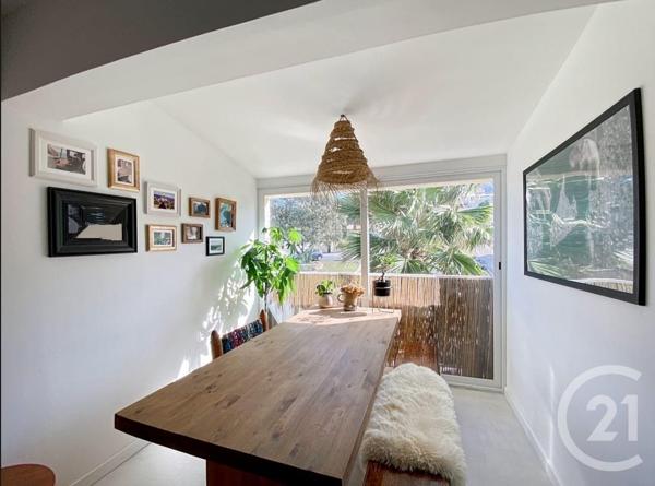 Appartement T3 à vendre  3 pièces - 64 m 2   L ILE ROUSSE  - 202
