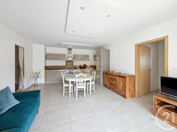 Appartement T3 à vendre  3 pièces - 64 m 2   L ILE ROUSSE  - 202
