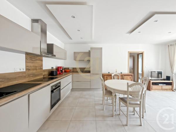 Appartement T3 à vendre  3 pièces - 64 m 2   L ILE ROUSSE  - 202