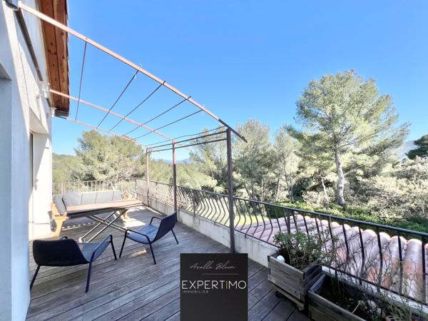 Marseille (13012) Appartement (147m2 Habitable) d’exception à Marseille (3 Luc - 13012) – Cadre campagne - Terrasse - Piscine