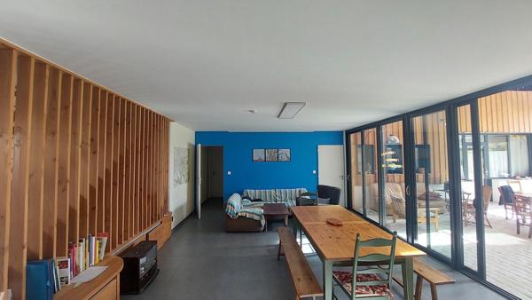 Angoulême Bussatte, maison atypique de 250 m² avec jardin de 500 m² 643 000 €