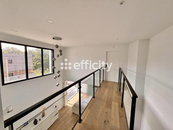 Maison 5 pièces - 147 m²