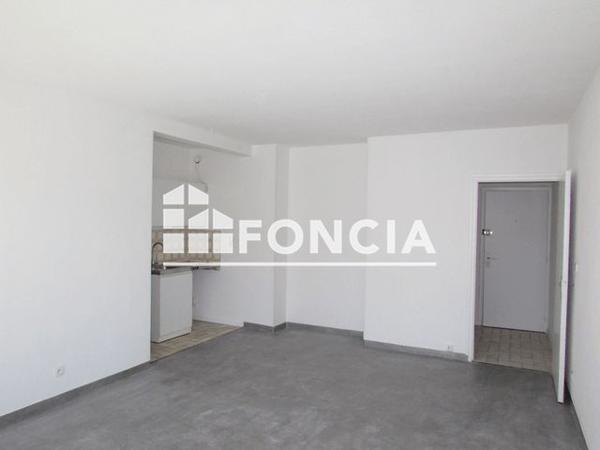 Location Studio 33.37 m² - 29 QUAI CLAUDE BERNARD Grenoble 38000