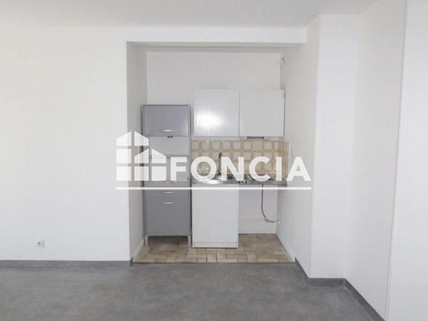 Location Studio 33.37 m² - 29 QUAI CLAUDE BERNARD Grenoble 38000