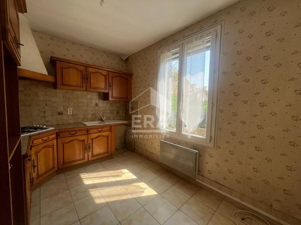 Maison 3 chambres jardin et garage Chateau Arnoux Saint Auban