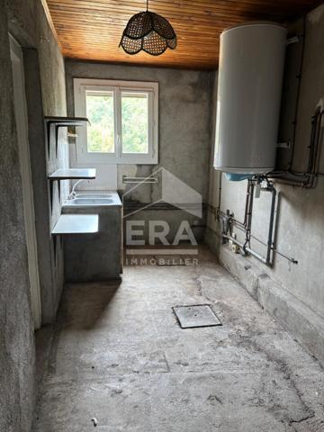 Maison 3 chambres jardin et garage Chateau Arnoux Saint Auban