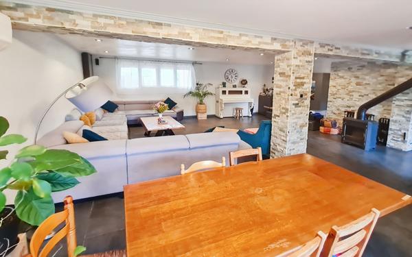 Maison à vendre    5 pièces •  Agen