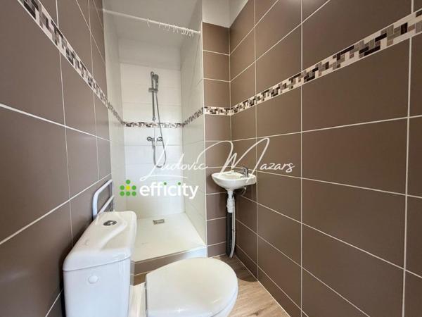 Maison
         4 pièces
        - 126 m² Exclusivité 199 000 € *