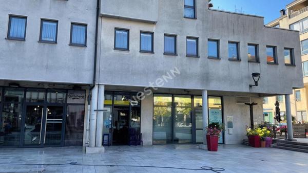 Plateau Bureaux exceptionnel de 330 m2 à Forbach