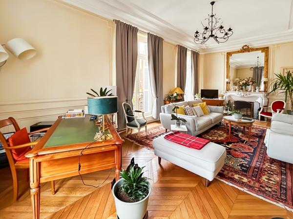 Bien d’exception Haussmannien – 207 m² – Elbeuf