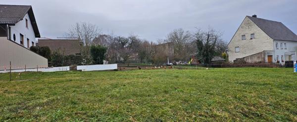 À vendre – Grand terrain à bâtir à Rouhling (57520)