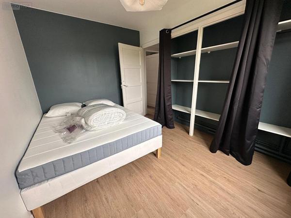 Appartement à louer à Rennes en Ille-et-Vilaine (35000), ref : 841   
CENTRE VILLE