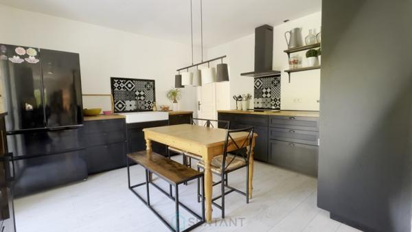 Castellane Gorges du Verdon maison 152 M2 habitable, 4 chambres ,  2380 M2