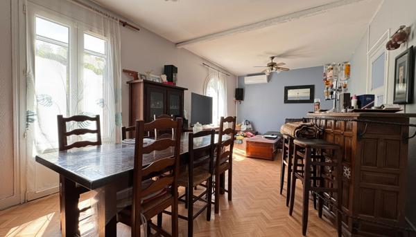 A VENDRE MAISON DE STYLE BASQUE AVEC JARDIN A PROXIMITE DES COMMODITES