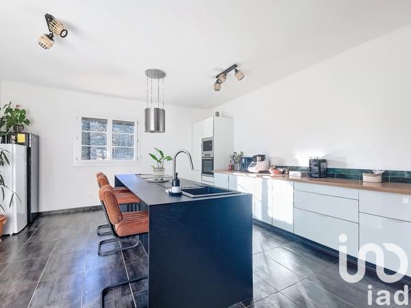 Maison à vendre 5 pièces 185 m² Bernis