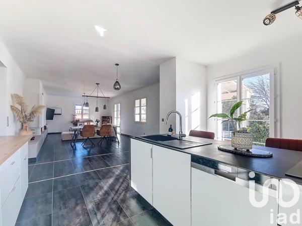 Maison à vendre 5 pièces 185 m² Bernis