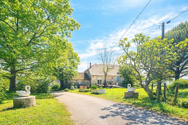 Corps de ferme de 271 m²