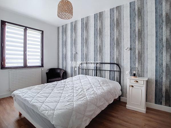 Maison familiale rénovée entre terre et mer-Lumineuse, beaux volumes, proche Lamballe