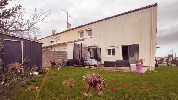 Maison  proche mer d'environ 100 m²,  3 Chambres, jardin