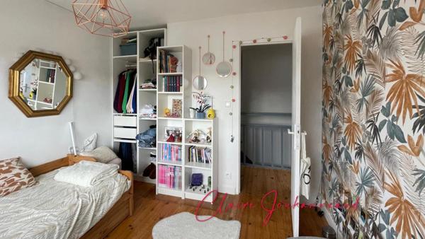 Maison  proche mer d'environ 100 m²,  3 Chambres, jardin