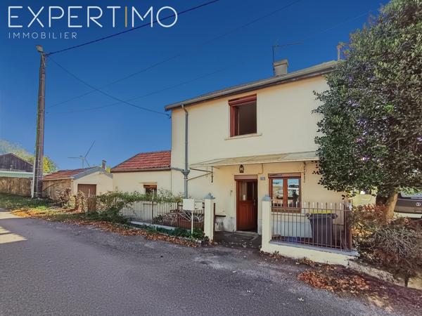 Maison de 70 m² sur 1200 m² de terrain. Les Granges d’Oigny 21450.