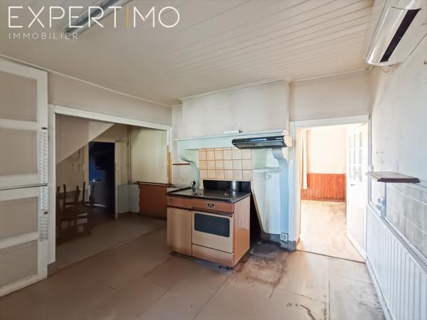 Maison de 70 m² sur 1200 m² de terrain. Les Granges d’Oigny 21450.